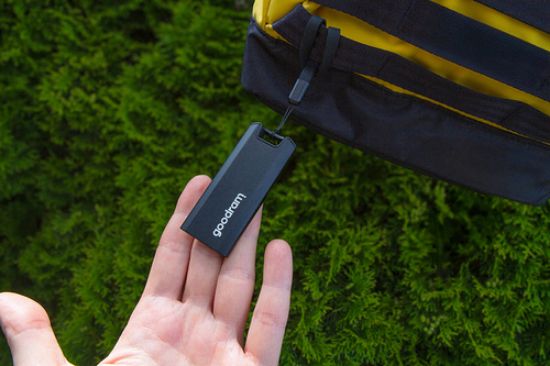 Immagine di Goodram SSDR-GMRE-02T-K0 unità esterna a stato solido 2 TB 3.2 Gen 2 (3.1 Gen 2) Nero