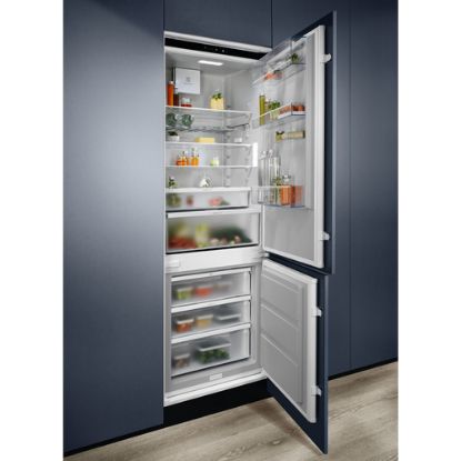 Immagine di Electrolux ENG7TE75S Frigocongelatore Serie 700 GreenZone 710/696 188,4 cm