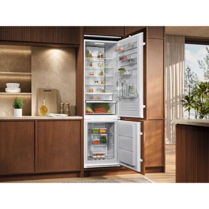 Immagine di Electrolux ENT6MD19S3 Frigocongelatore Serie 600 TwinTech® Total No Frost 188,4 cm